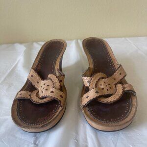Indigo by Clarks wedge sandals size 7